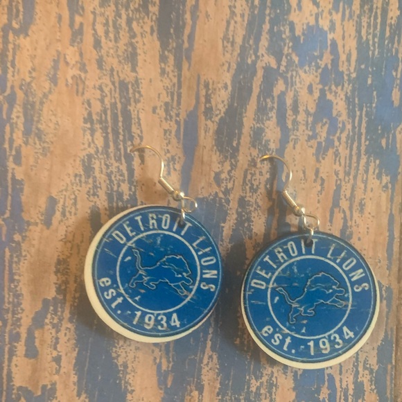 Detroit Lions NFL Football Hand Made 3CM Earrings Dangle - Picture 2 of 2